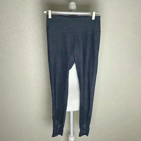 Zella Long Leggings with Mesh Leg Design‎ - Picture 3 of 9